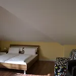 酒店 格拉迪亚拖勒旅馆 4*